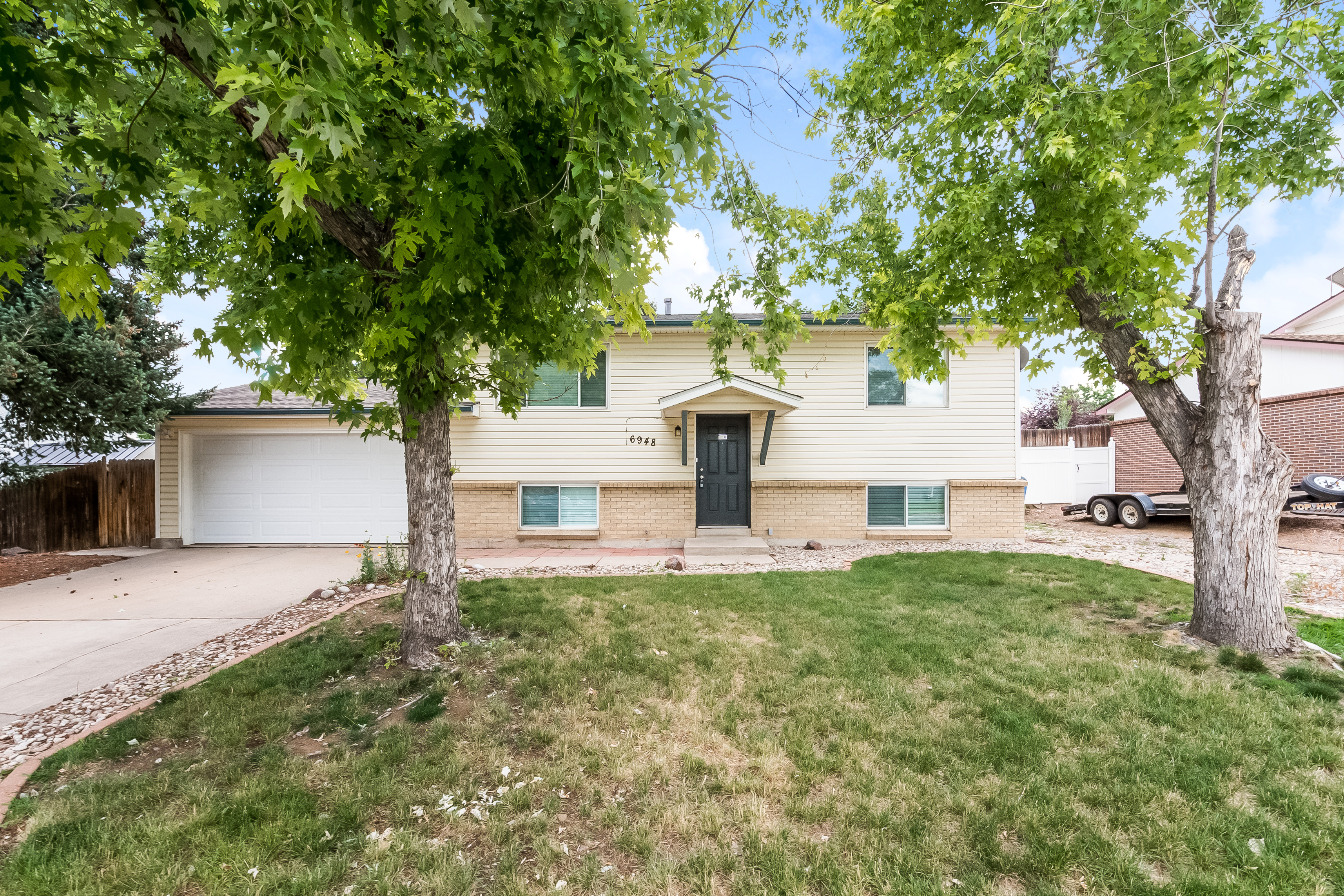 6948 S Dexter St Centennial, CO 80122